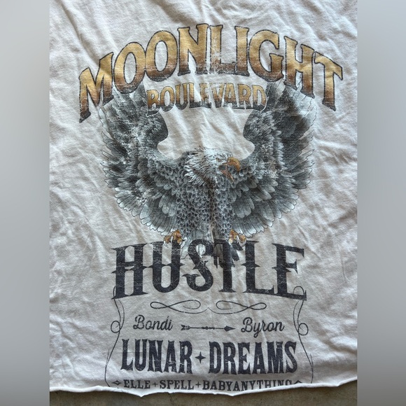 Spell and the Gypsy tee Elle Ferguson colab HTF Moonlit boulevard (cropped) - Picture 5 of 6